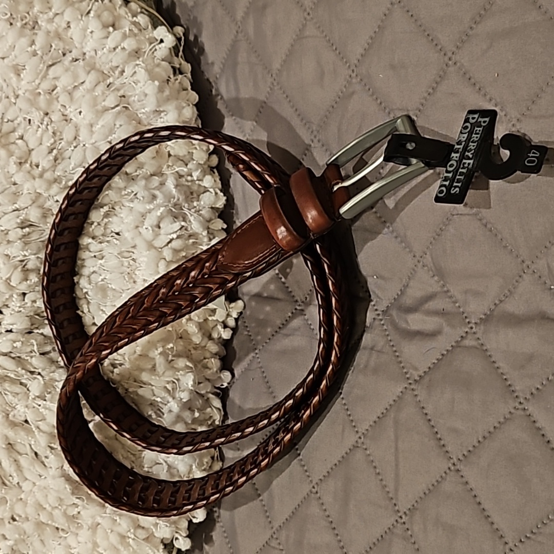 Perry Ellis Portfolio Belt